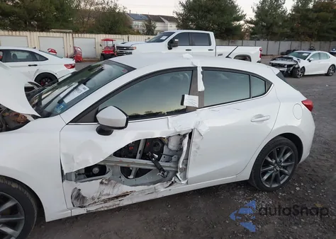 2018 Mazda Mazda3 Touring from USA, damaged, VIN 3MZBN1L35JM271055